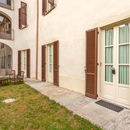 Palazzo Mia By Icasamia It Apartment Castello Cabiaglio Екстериор снимка