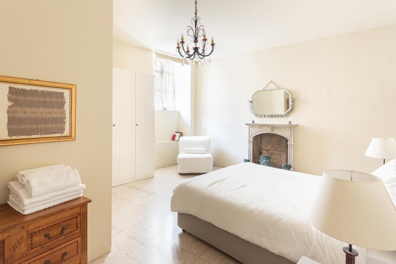 Palazzo Mia By Icasamia It Apartment Castello Cabiaglio Екстериор снимка