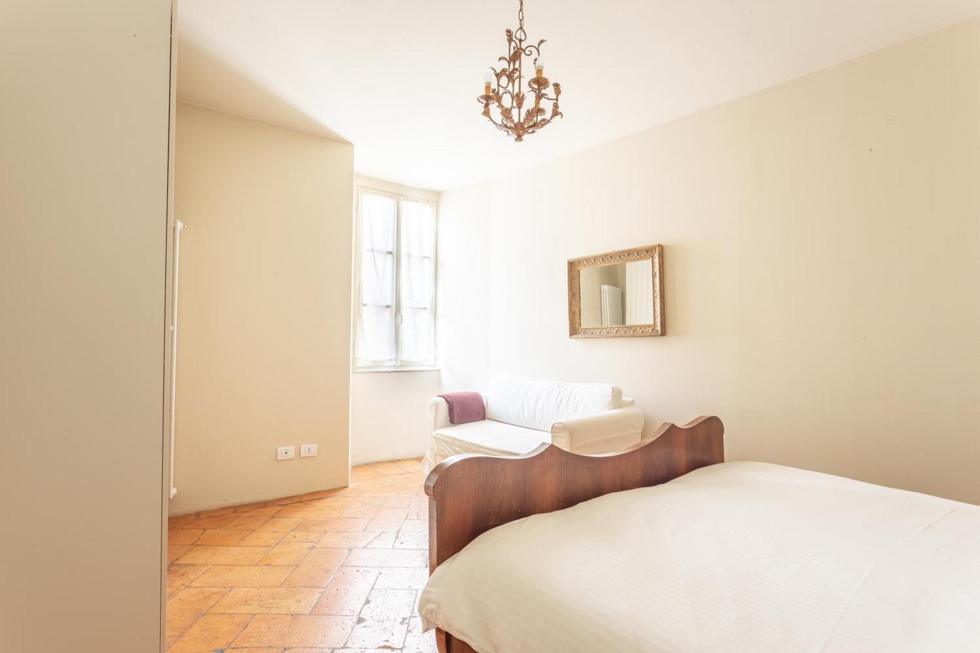 Palazzo Mia By Icasamia It Apartment Castello Cabiaglio Стая снимка