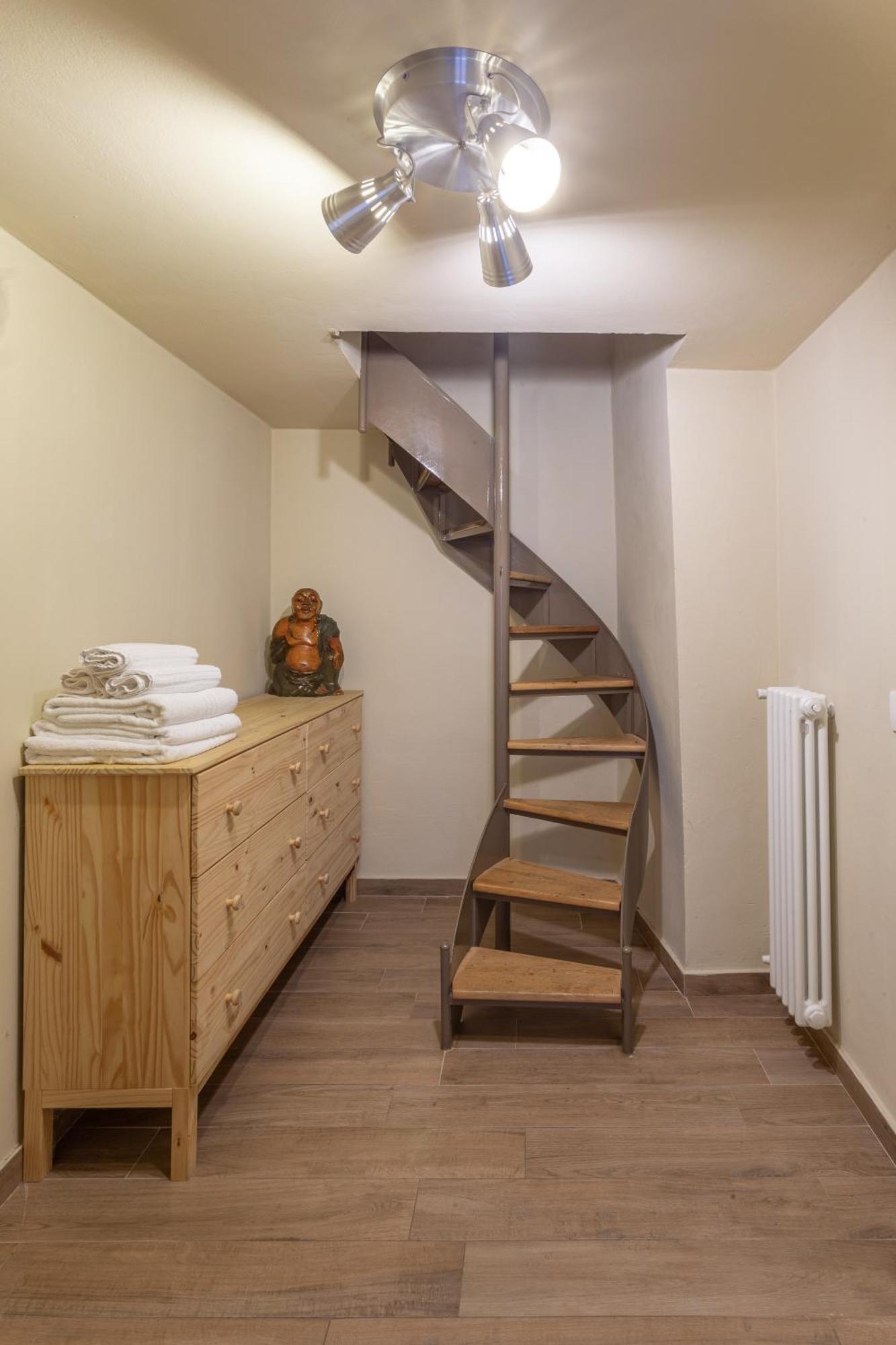 Palazzo Mia By Icasamia It Apartment Castello Cabiaglio Стая снимка